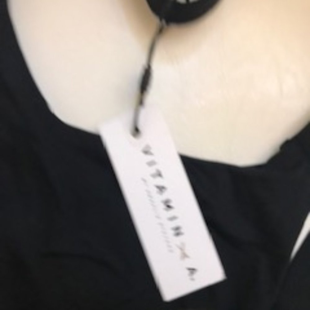 NWT Vitamin A Leah SIS One Piece Swimsuit - Picture 8 of 8